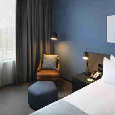 Holiday Inn Sydney St Marys, an IHG Hotel Rooms