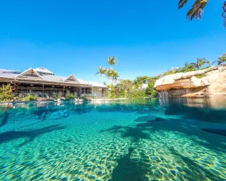 Cairns Colonial Club Resort Hotels in Cairns