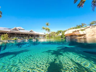 Cairns Colonial Club Resort Hotels in Manunda