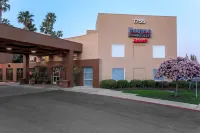 Fairfield Inn & Suites San Jose Airport Hotel dekat Silicon Valley University