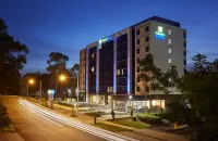 Holiday Inn Express Sydney Macquarie Park Hotels in Pymble