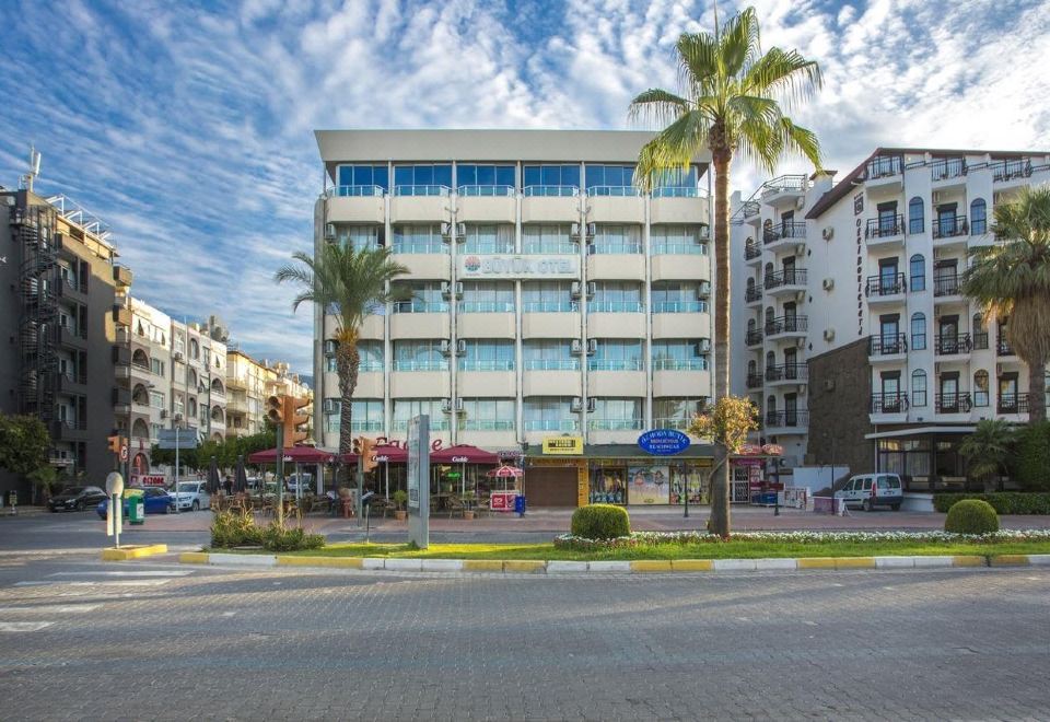 hotel overview picture