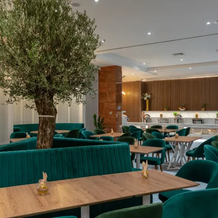 Leva Hotel and Suites, Mazaya Centre
