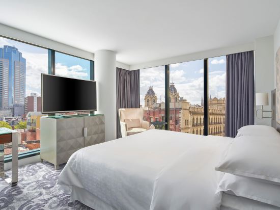 Hotels Near Priceline Centrepoint In Melbourne - 2022 Hotels | Trip.com