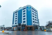 Golden Tulip Krasnodar Hotel Hotels near كراسنودار