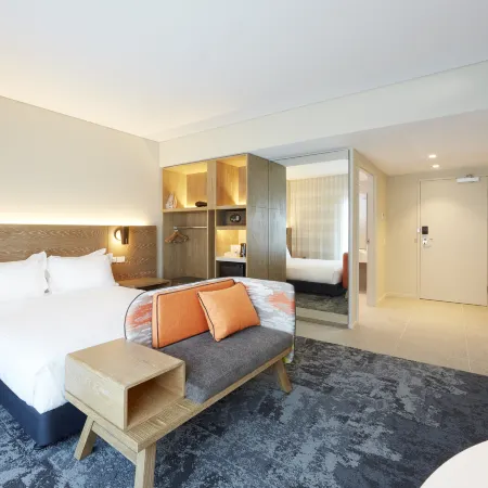 Holiday Inn Express Adelaide City centre by IHG