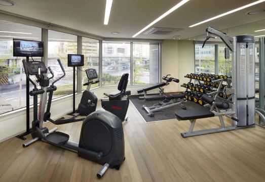 신라스테이 서대문 현대적인 로비