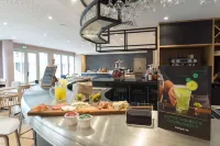 北圖爾梅里斯廣場康鉑酒店 - 酒吧