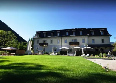 호텔 사이세라 Animalborghetto 주변 호텔