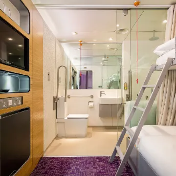 Yotelair London Gatwick Airport