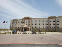Hampton Inn & Suites by Hilton Dallas I-30 Cockrell Hill Hotels near Kessler Theater