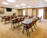 Comfort Suites