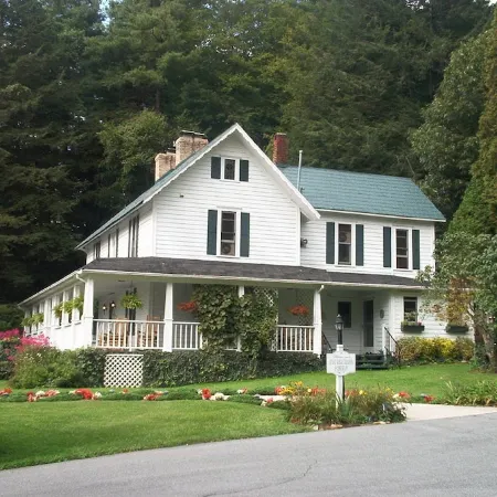 Lovill House Inn