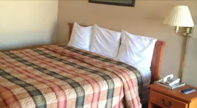 Deluxe Inn Hotels in Fort Sill