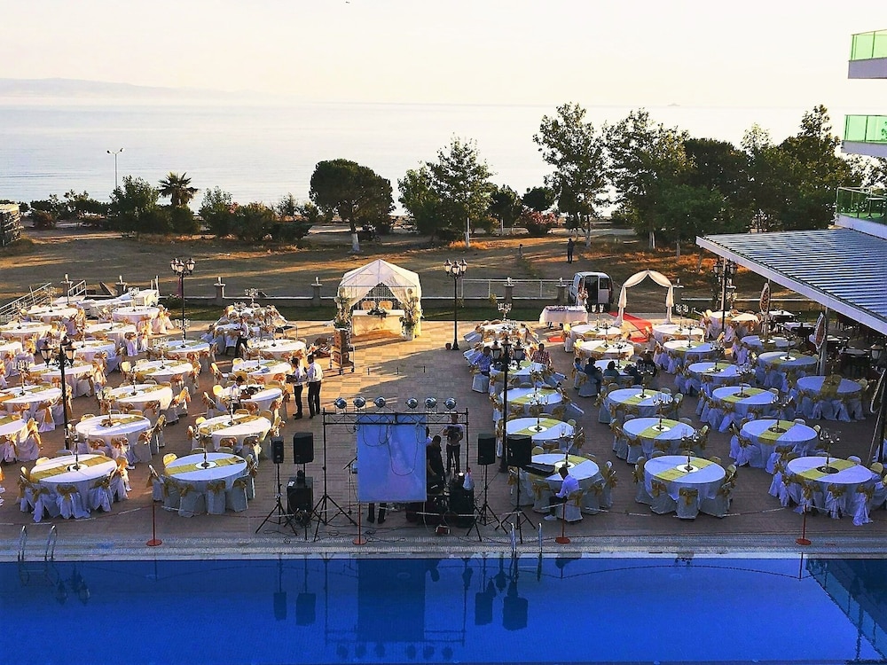 Cetin Prestige Resort