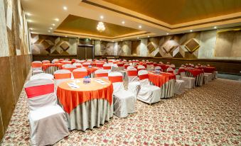 Pride Hotel & Convention Centre Indore