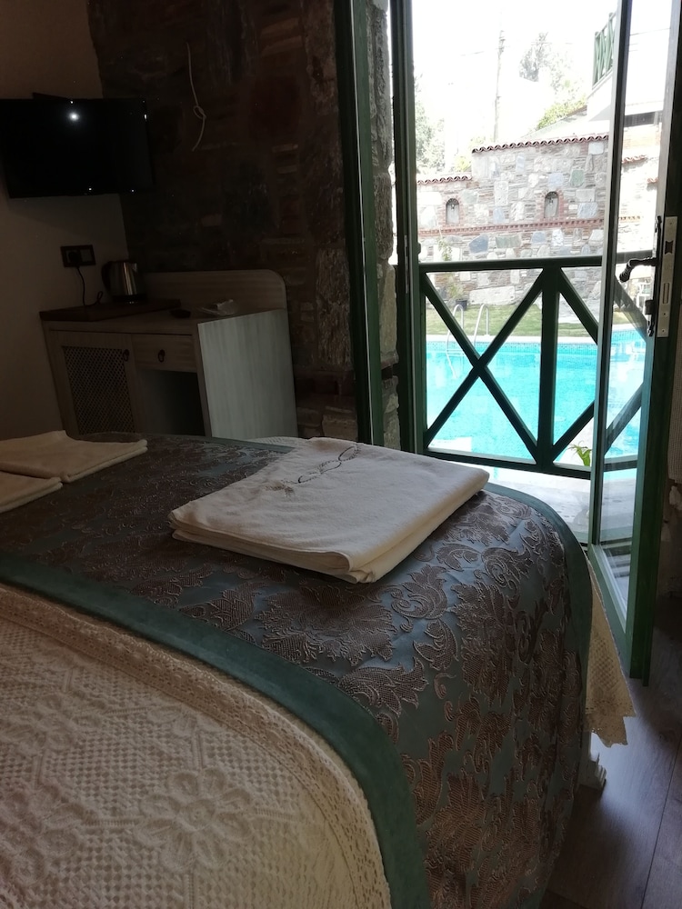 Celsus Boutique Hotel