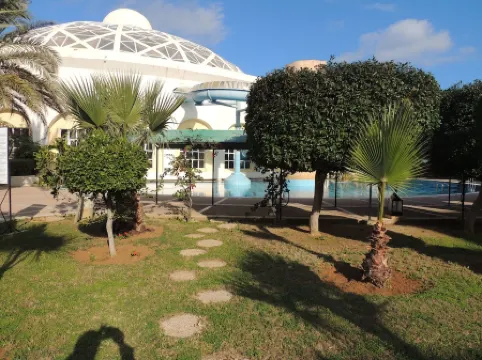 Suites Hôtel les Charmilles & Spa