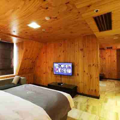 Maple Hotel Jeongseon Rooms