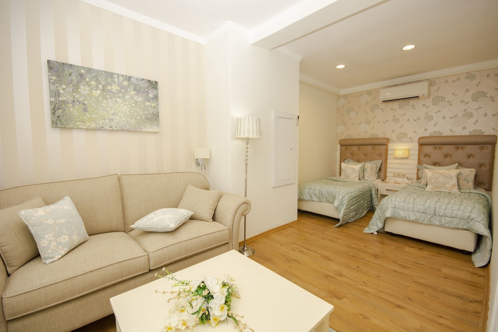 Orange County Kemer - Adult Only