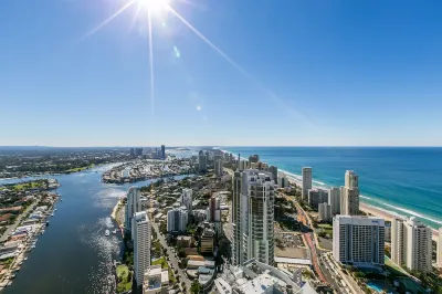 Circle on Cavill - QStay Hotels near Les Rodgers Memorial Sanctuary
