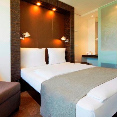 B&B Hotel Köln-West-Cologne Updated 2022 Room Price-Reviews & Deals |  Trip.com