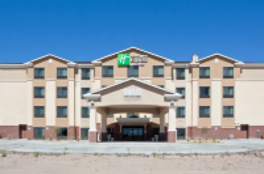 Holiday Inn Express & Suites DEMING MIMBRES VALLEY by IHG