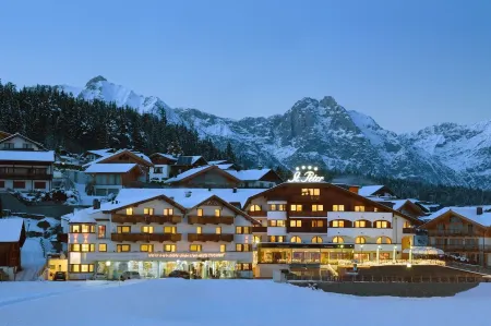 St. Peter Hotel Отели в г. Гемайнде Инцинг