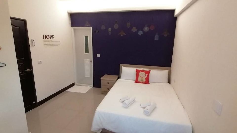 Han Yay Bay Hotel