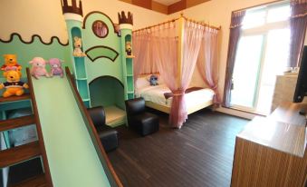 Happy Nest Parent-child Slide Castle Yilan