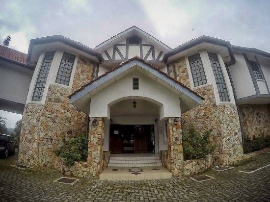 Tm Resort Fraser S Hill Bungalow Bukit Fraser Updated 2021 Price Reviews Trip Com