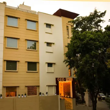 一個皇家 GG 麗晶酒店 鄰近阿卡爾·塔拜特宮的酒店