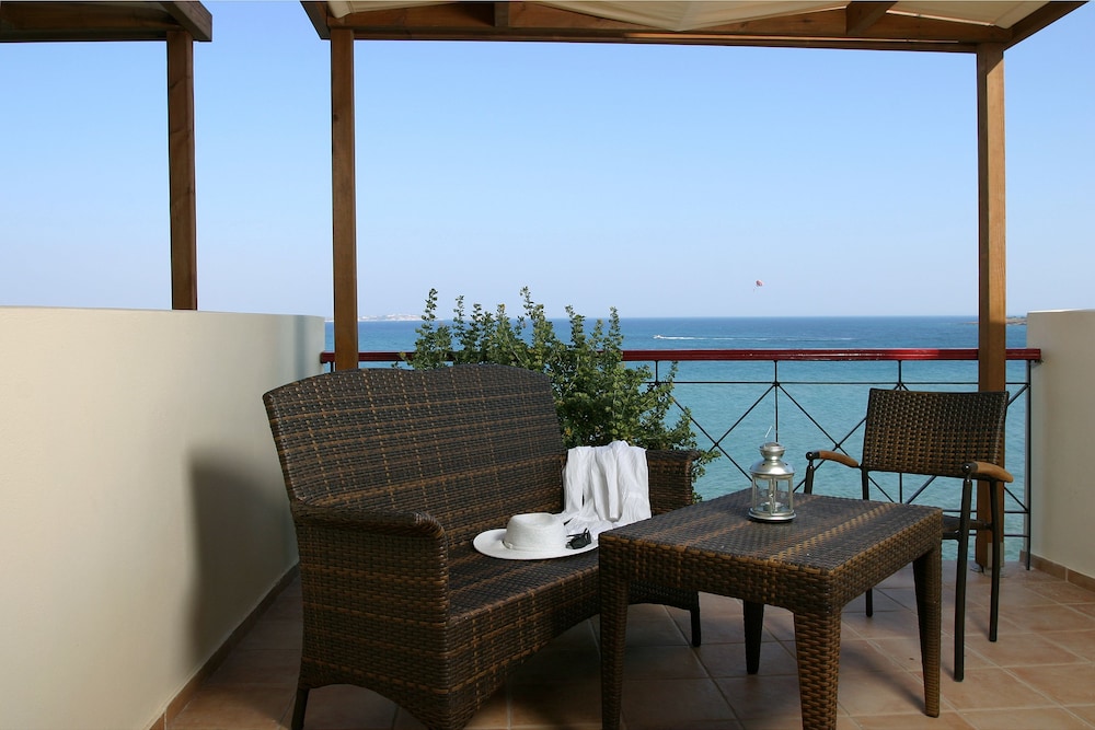 Erytha Hotel & Resort Chios