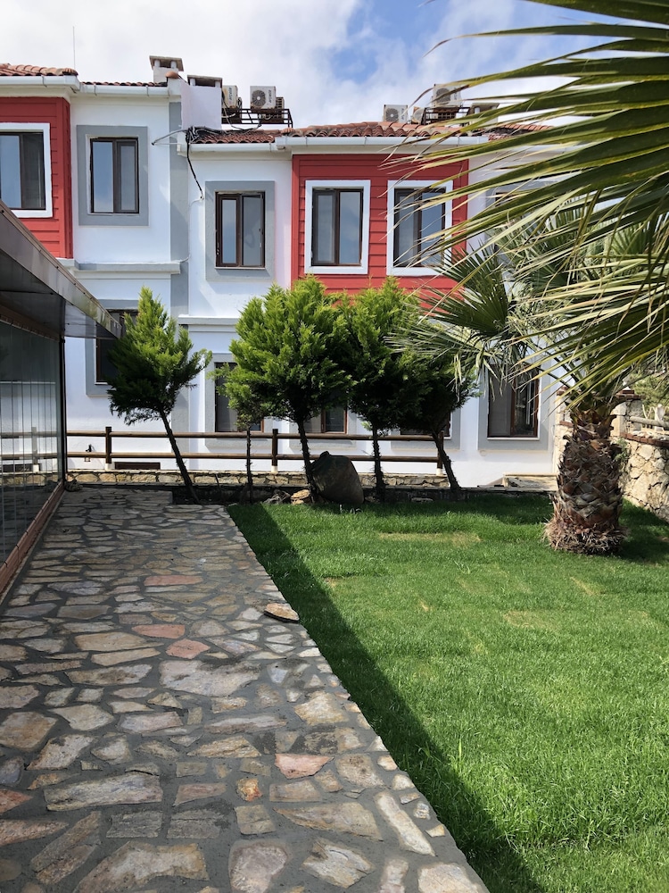 Destina Hotel Bozcaada (Lavinya Hotel Bozcaada)