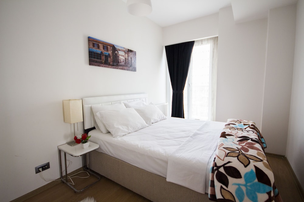 Koza Suites & Apartments