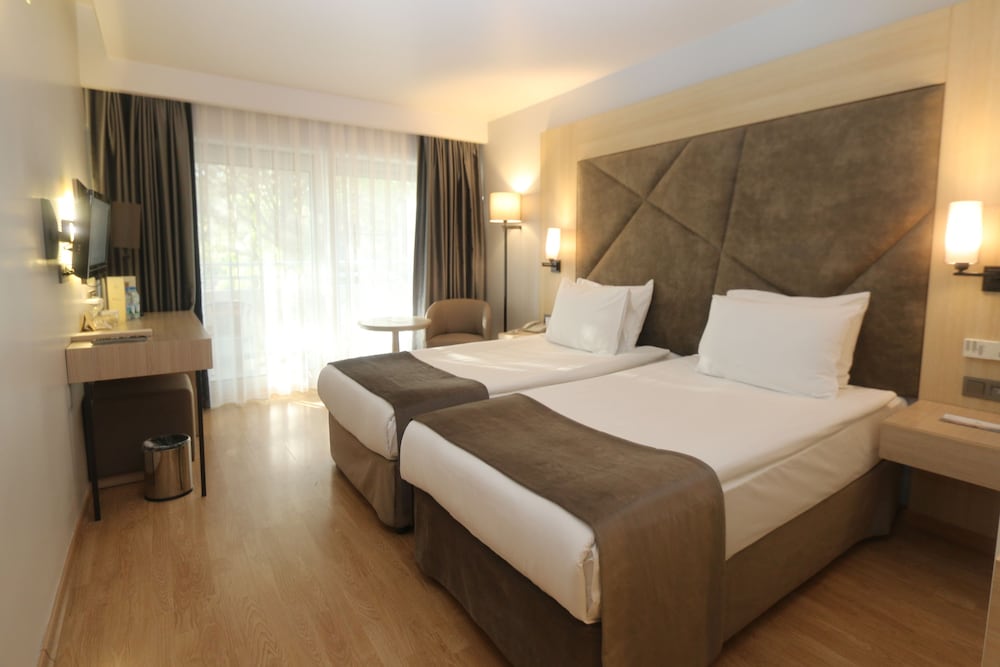 Altin Yunus Resort & Thermal Hotel