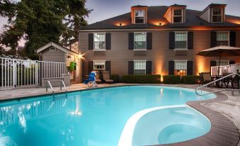 Wingate by Wyndham Bellingham Heritage Inn