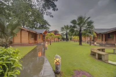 Monteria Resort Các khách sạn ở Rasayani