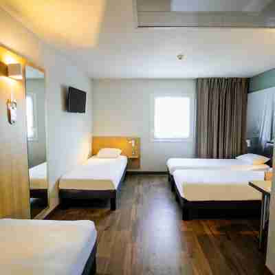 B&B HOTEL Valence TGV Romans Rooms