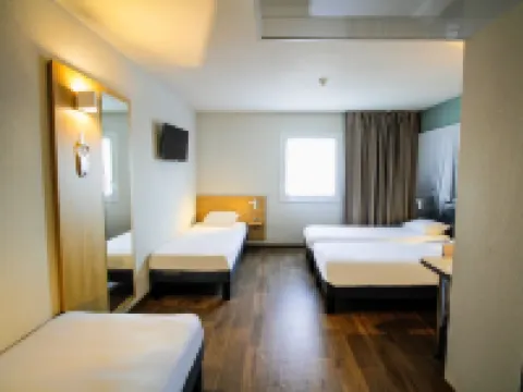 B&B Hotel Valence TGV Romans Hotels in Drome
