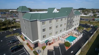 Country Inn & Suites by Radisson, St. Petersburg - Clearwater, FL Các khách sạn gần Target
