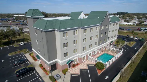 Country Inn & Suites by Radisson, St. Petersburg - Clearwater, FL Hotel di Pinellas Park