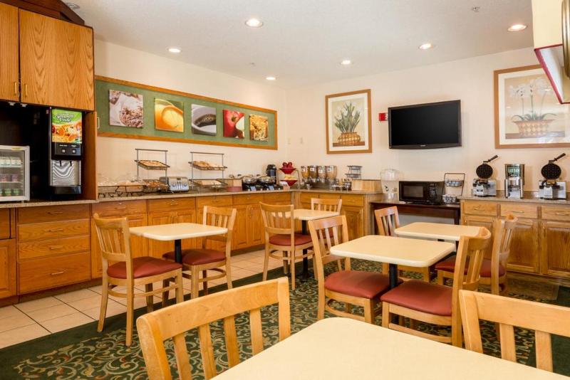 Best Western Worlds of Fun Inn & Suites