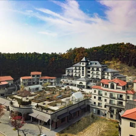 Eden Paradise Hotel