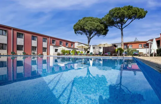 塞勒斯酒店 赫羅納機場