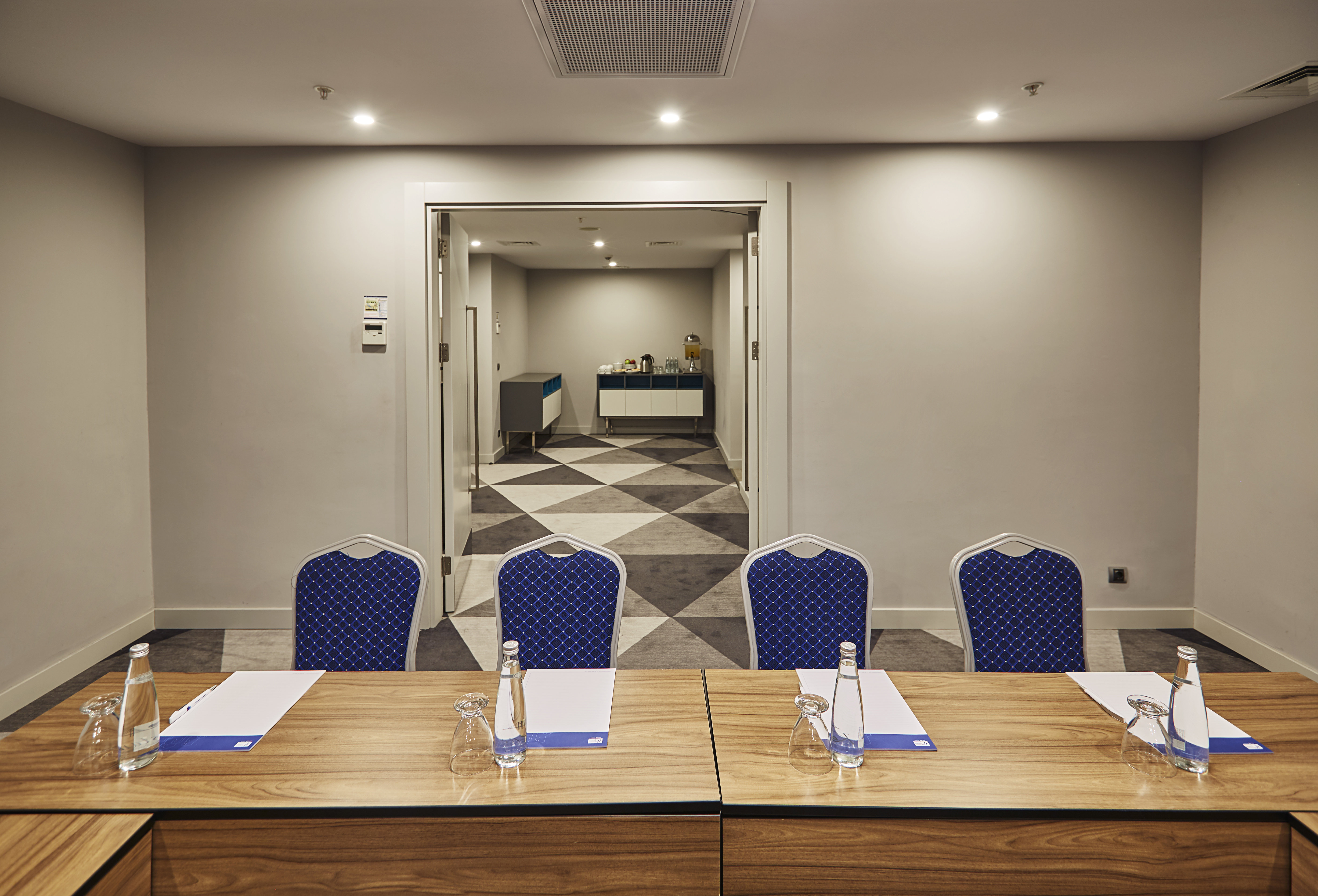 Holiday Inn Express Istanbul - Atakoy Metro, an Ihg Hotel