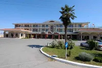 Hotel Aiges Melathron Các khách sạn ở Naousa