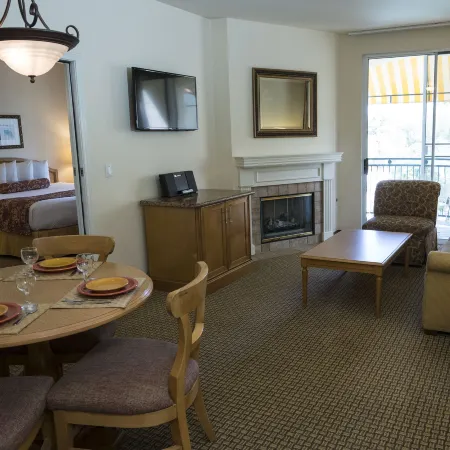Club de Soleil All-Suite Resort