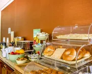 Quality Inn Waterbury Hoteles en Waterbury
