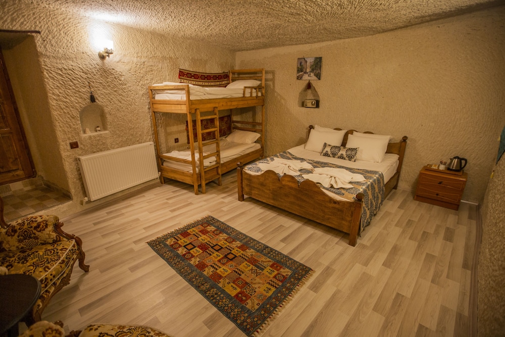 Mia Cappadocia Cave Hotel